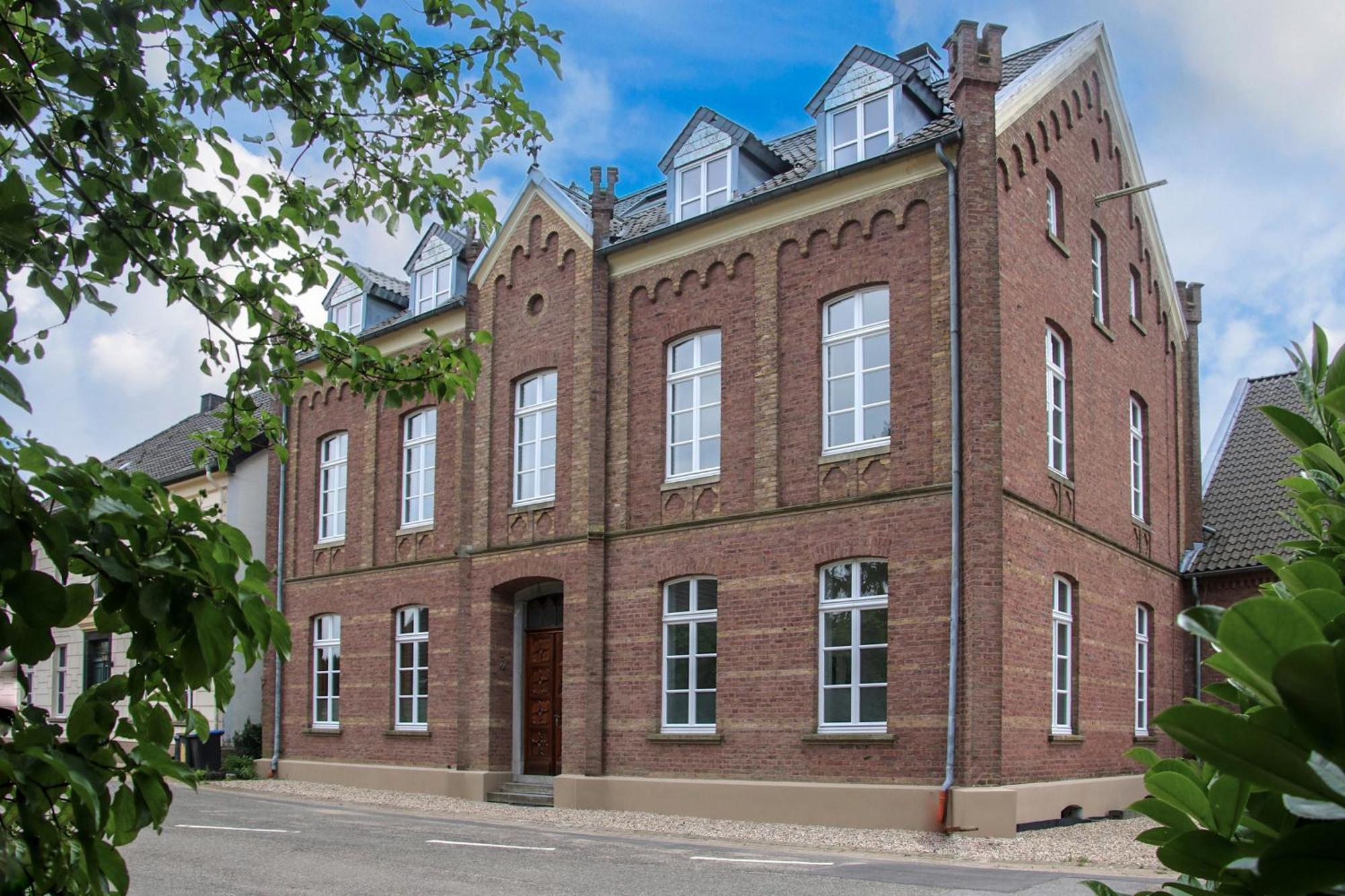 Roemer-Apartment Im Herenhaus Rheinblick Xanten Exterior foto